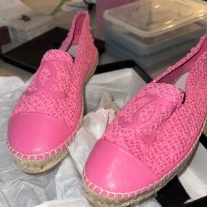 CHANEL Pink Espadrilles Box with Style NU325 Label